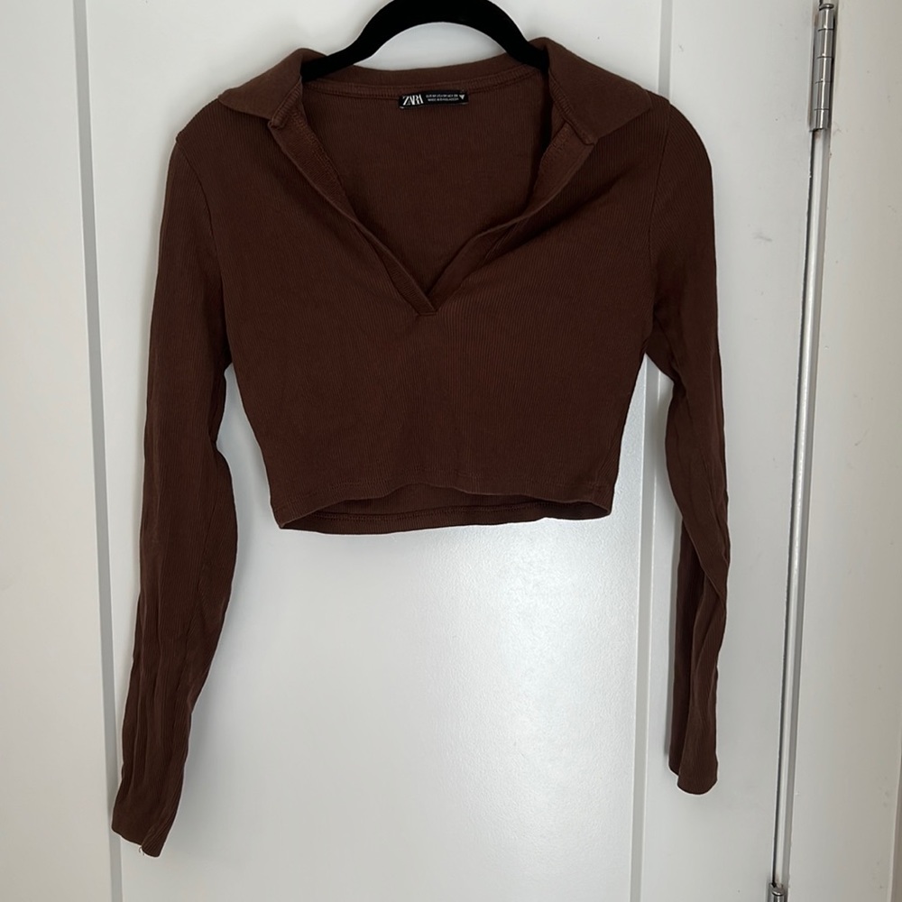 Brown vneck crop top